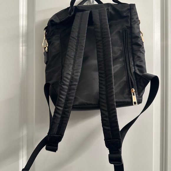 Universal Thread backpack - Picture 2 of 2